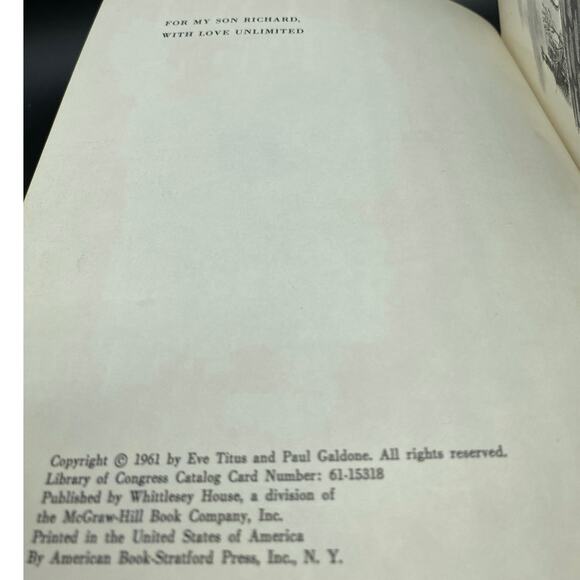 Anatole Over Paris. Vintage 1962 children's book. First Edition by Eve Titus - Picture 2 of 6